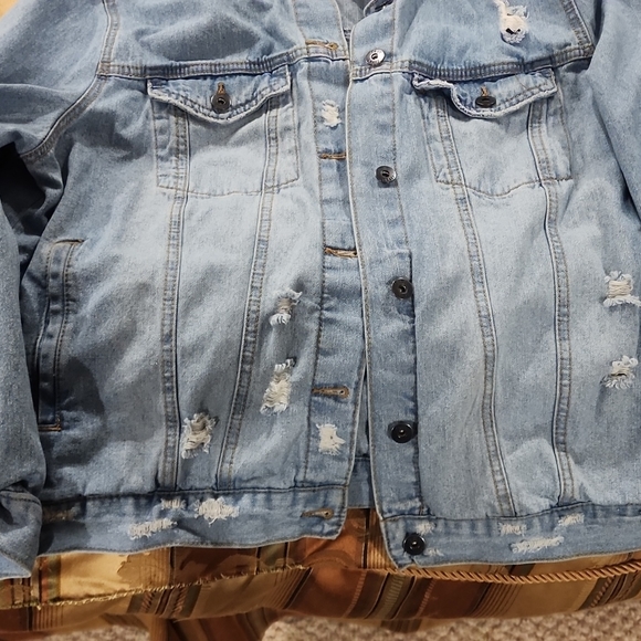 Blue Jean jacket, distressed with silver sequence collar - Picture 2 of 5